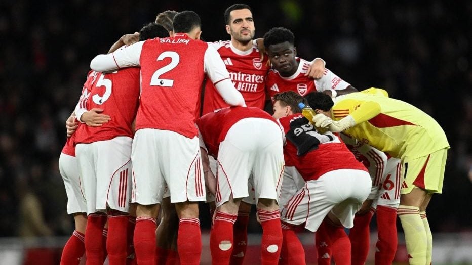 单场比赛参与5球，23岁的奥利塞打破拜仁两项纪录（23岁奥利塞单场造5球，刷新拜仁两项纪录）