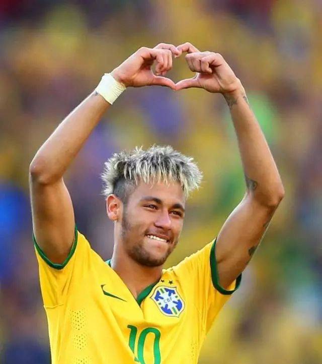 NBA：凯尔特人主场大胜奇才 双探花合砍60分（NBA：绿军主场狂胜奇才，双探花联手轰下60分）