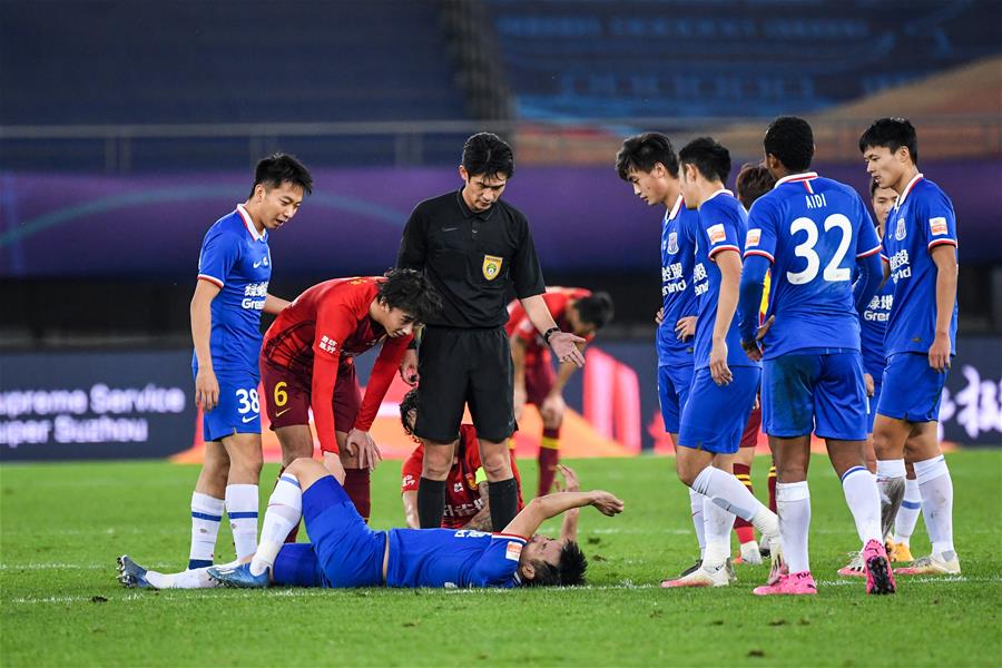 近15年谷歌每年搜索量最高球员：C罗10次断崖领先，梅西仅1次（谷歌近15年年度最热球员：C罗10次一骑绝尘，梅西仅1次登顶）