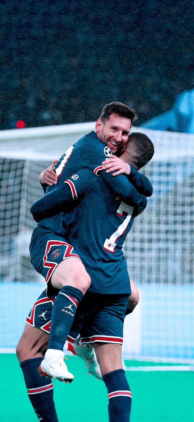 莫雷托：那不勒斯将与孔蒂会谈，讨论是否以及如何继续合作（莫雷托：那不勒斯将与孔蒂会面，商议是否继续合作及具体方式）