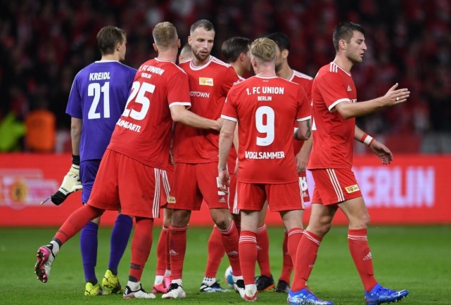 沃尔特马德：萨内的左脚并不常见，他能制造威胁和进球（沃尔特马德：萨内的左脚独树一帜，既能制造威胁也能破门）