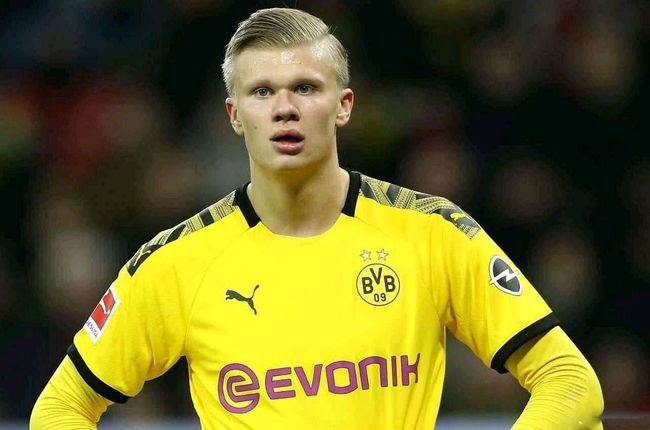 摩洛哥vs科摩罗首发：马兹拉维、布拉欣出战，阿什拉夫替补（摩洛哥对科摩罗首发出炉：马兹拉维、布拉欣先发，阿什拉夫替补待命）