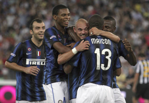 佩杜拉：米兰尚未敲定迈尼昂续约，后者仍然可能在赛季末离队（佩杜拉：迈尼昂续约悬而未决，赛季末不排除离队）