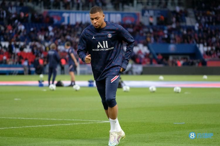 本赛季五大联赛场均积分前20：拜仁、巴萨、皇马、阿森纳前4（本季五大联赛场均积分TOP20：前四由拜仁、巴萨、皇马、阿森纳包揽）