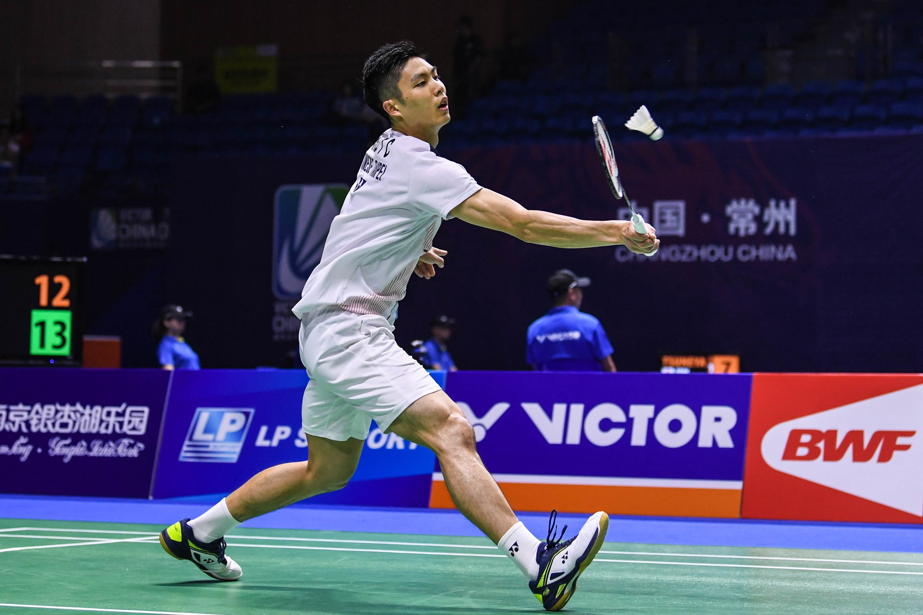 却在比赛中 却在比赛中